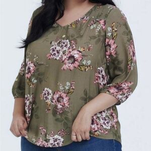 Torrid Green Season Floral Crepe Smocked 3/4 Sleeve Blouse Medium